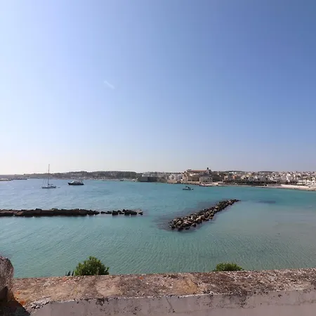 Fronte Mare Giulia Apartament