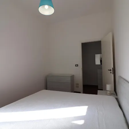 Fronte Mare Giulia Apartament *
